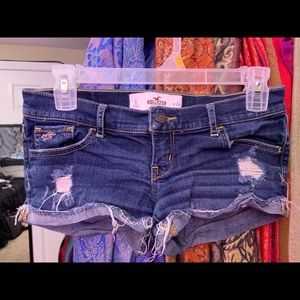 Hollister jean shorts size 0 waist 24